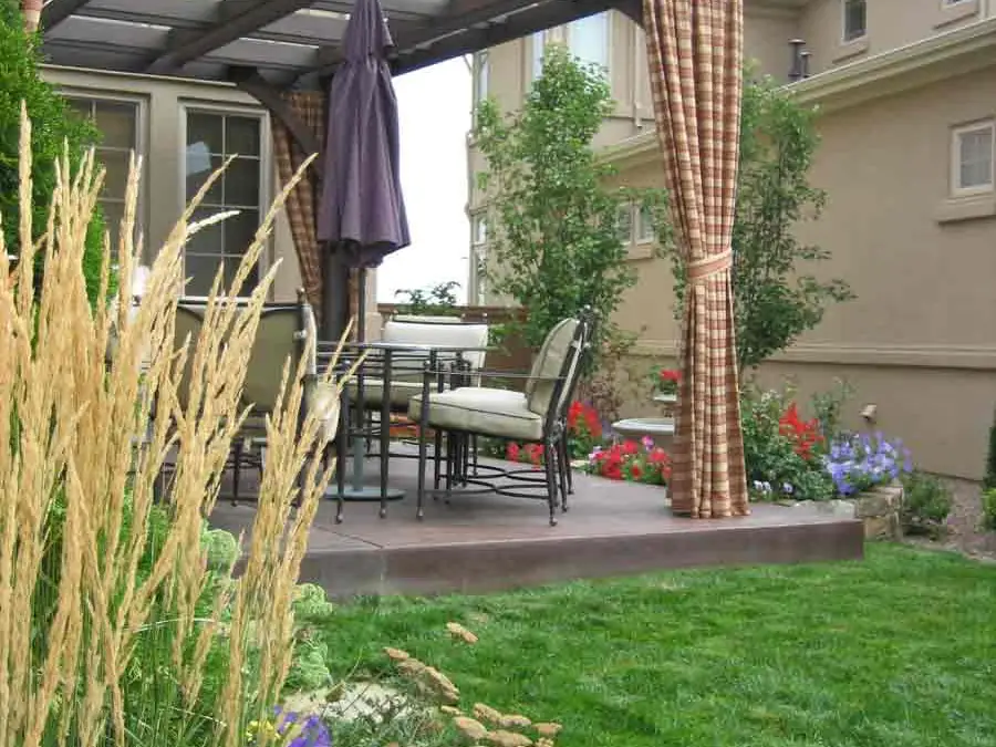 Pergola and garden beds at the Lowry home